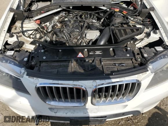 ✅ 2013 BMW X3 xDrive28i • VIN: 5UXWX9C54D0A25492 • Lot: 92922355. Wystawiony na Copart z przebiegiem Nie podano. Bezpłatny archiwum sprzedaży aukcyjnych z USA i szczegółowy raport historii pojazdu na DreamBid. Zdjęcie 12.