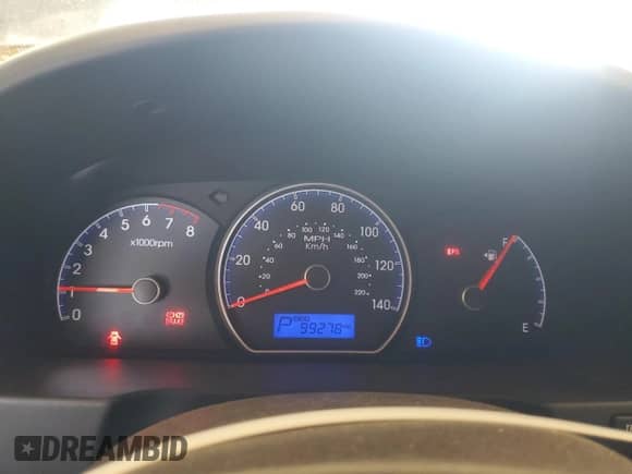 2010 Hyundai Elantra GLS z VIN KMHDU4ADXAU944022, wystawiony jako Copart lot #68684004 z przebiegiem 99 278 mil mil oraz Szkoda całkowita • Salvage title. Historia ofert i sprzedaży dostępna na DreamBid. Obrazek 9.