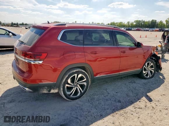 ✅ 2021 Volkswagen Atlas SEL Premium • VIN: 1V2TR2CA3MC575294 • Lot: 84564525. Listed on Copart with 69,546 mi. Free auction sales archive from the USA and detailed vehicle history report at DreamBid. Image 3.
