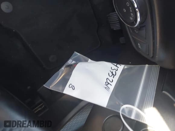 ✅ 2016 Lincoln MKX Select • VIN: 2LMTJ6KR6GBL76378 • Лот: 43752614. Опубликован ранее на IAAI с пробегом 117 964 миль. Бесплатный доступ к архиву аукционных продаж из США и подробный отчёт об истории автомобиля на DreamBid. Изображение 21.