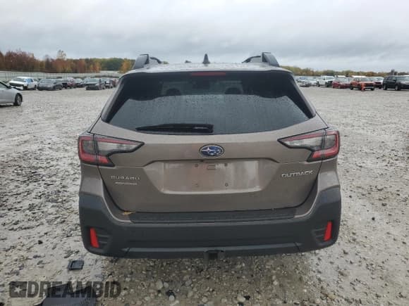 ✅ 2021 Subaru Outback Premium • VIN: 4S4BTAFC8M3201751 • Lot: 82650045. Listed on Copart with 57,649 mi. Free auction sales archive from the USA and detailed vehicle history report at DreamBid. Image 6.