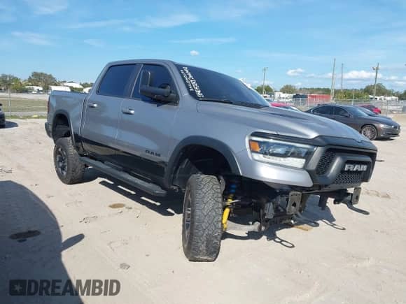 2020 Ram 1500 Rebel с VIN 1C6RRELTXLN226609, выставлен на аукционе IAAI как лот 41477387 с пробегом 67 825 миль миль и . История ставок и продаж доступна на DreamBid. Изображение 1.