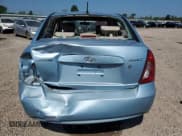 ✅ 2007 Hyundai Accent GLS • VIN: KMHCN46C87U121879 • Лот: 68484335. Опубликован ранее на Copart с пробегом 70 477 миль. Бесплатный доступ к архиву аукционных продаж из США и подробный отчёт об истории автомобиля на DreamBid. Изображение 6.