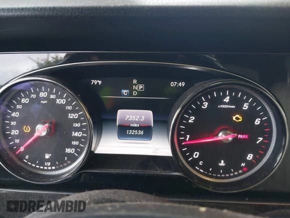 ✅ 2017 Mercedes-Benz E 300 Luxury • VIN: WDDZF4JB4HA219889 • Lot: 42659914. Listed on IAAI with 132,536 mi. Free auction sales archive from the USA and detailed vehicle history report at DreamBid. Image 7.