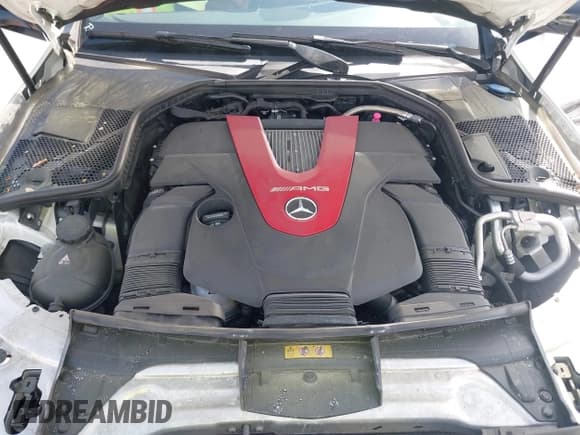 ✅ 2019 Mercedes-Benz C 43 AMG • VIN: 55SWF6EB6KU304488 • Lot: 42007033. Wystawiony na IAAI z przebiegiem 55 496 mil. Bezpłatny archiwum sprzedaży aukcyjnych z USA i szczegółowy raport historii pojazdu na DreamBid. Zdjęcie 10.