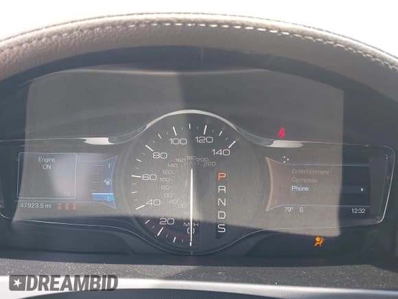 ✅ 2015 Lincoln MKX • VIN: 2LMDJ8JK4FBL27053 • Lot: 42275601. Listed on IAAI with 47,923 mi. Free auction sales archive from the USA and detailed vehicle history report at DreamBid. Image 7.