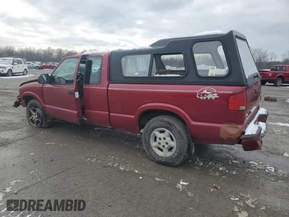 ✅ 2003 Chevrolet S-10 • VIN: 1GCDT19X038133989 • Лот: 82672414. Опубликован ранее на Copart с пробегом 98 545 миль. Бесплатный доступ к архиву аукционных продаж из США и подробный отчёт об истории автомобиля на DreamBid. Изображение 2.