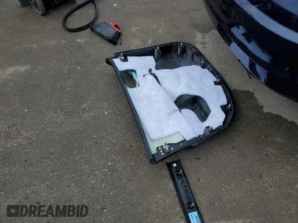 ✅ 2018 Dodge Journey SE • VIN: 3C4PDCAB8JT521606 • Lot: 86659975. Listed on Copart with 117,757 mi. Free auction sales archive from the USA and detailed vehicle history report at DreamBid. Image 13.