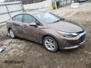 ✅ 2019 Chevrolet Cruze LT • VIN: 1G1BE5SM9K7113259 • Lot: 39716013. Wystawiony na Copart z przebiegiem 49 027 mil. Bezpłatny archiwum sprzedaży aukcyjnych z USA i szczegółowy raport historii pojazdu na DreamBid. Zdjęcie 4.