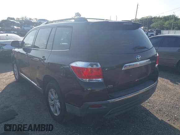✅ 2012 Toyota Highlander • VIN: 5TDZA3EH7CS019568 • Лот: 42847672. Опубликован ранее на IAAI с пробегом 176 466 миль. Бесплатный доступ к архиву аукционных продаж из США и подробный отчёт об истории автомобиля на DreamBid. Изображение 3.