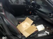 ✅ 2017 FIAT 124 Spider Elaborazione Abarth • VIN: JC1NFAEKXH0124919 • Lot: 90136945. Listed on Copart with 87,257 mi. Free auction sales archive from the USA and detailed vehicle history report at DreamBid. Image 10.