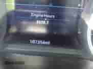 2019 Chevrolet Silverado 1500 High Country z VIN 3GCUYHED6KG169118, wystawiony jako IAAI lot #39540984 z przebiegiem 107 356 mil mil oraz . Historia ofert i sprzedaży dostępna na DreamBid. Obrazek 15.