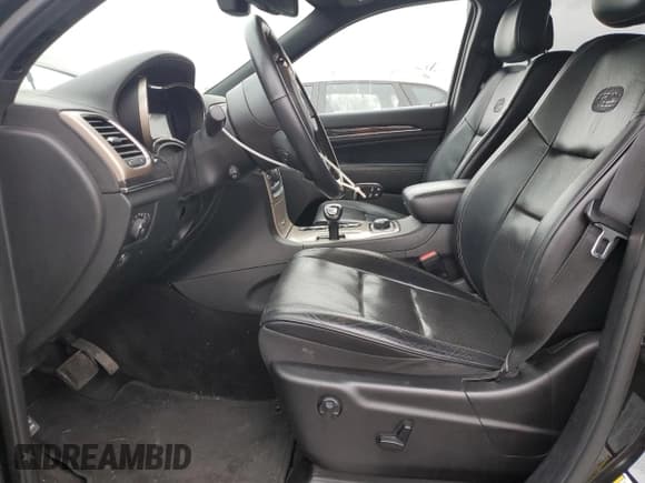 ✅ 2015 Jeep Grand Cherokee Overland • VIN: 1C4RJFCM5FC847707 • Lot: 86420784. Listed on Copart with 124,300 mi. Free auction sales archive from the USA and detailed vehicle history report at DreamBid. Image 7.