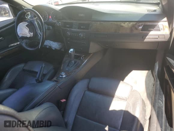 ✅ 2008 BMW 3 Series 335i • VIN: WBAWL73528PX56382 • Лот: 72057985. Опубликован ранее на Copart с пробегом 160 946 миль. Бесплатный доступ к архиву аукционных продаж из США и подробный отчёт об истории автомобиля на DreamBid. Изображение 8.