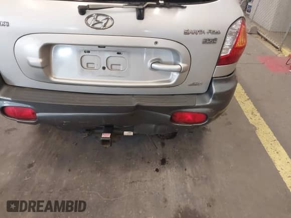 2004 Hyundai Santa Fe GLS с VIN KM8SC73EX4U813050, выставлен на аукционе IAAI как лот 40670488 с пробегом 234 125 миль миль и . История ставок и продаж доступна на DreamBid. Изображение 6.