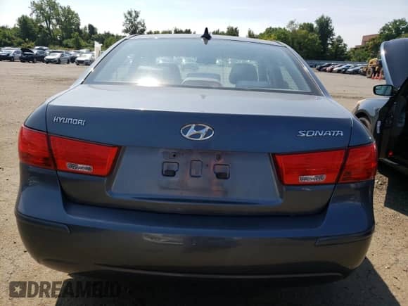 2010 Hyundai Sonata GLS with VIN 5NPET4AC2AH604733, listed as a Copart auction lot 62915493 with 132,838 mi miles and Salvage title. Bid and sale history available at DreamBid. Image 6.