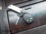 ✅ 2013 GMC Sierra 2500HD Denali • VIN: 1GT125E8XDF238662 • Лот: 42253366. Опубликован ранее на IAAI с пробегом 250 409 миль. Бесплатный доступ к архиву аукционных продаж из США и подробный отчёт об истории автомобиля на DreamBid. Изображение 11.