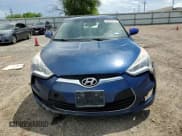 ✅ 2016 Hyundai Veloster • VIN: KMHTC6AD7GU295654 • Lot: 69488174. Wystawiony na Copart z przebiegiem 12 156 mil. Bezpłatny archiwum sprzedaży aukcyjnych z USA i szczegółowy raport historii pojazdu na DreamBid. Zdjęcie 10.