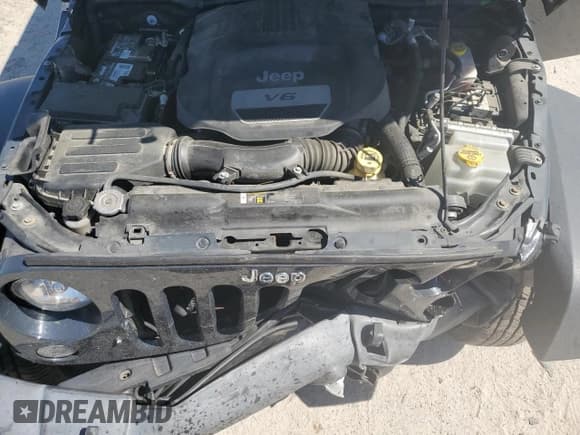 ✅ 2018 Jeep Wrangler Sport S • VIN: 1C4AJWAG1JL868055 • Lot: 53325105. Listed on Copart with 63,556 mi. Free auction sales archive from the USA and detailed vehicle history report at DreamBid. Image 14.