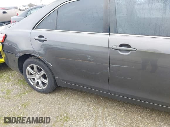 ✅ 2011 Toyota Camry LE • VIN: 4T4BF3EK6BR179225 • Лот: 43715639. Опубликован ранее на IAAI с пробегом 200 403 миль. Бесплатный доступ к архиву аукционных продаж из США и подробный отчёт об истории автомобиля на DreamBid. Изображение 12.