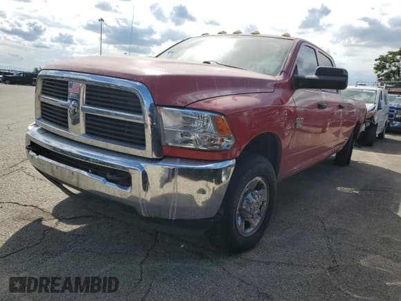 ✅ 2012 Ram 2500 ST • VIN: 3C6TD5HT2CG288009 • Лот: 85324425. Опубликован ранее на Copart с пробегом 233 172 миль. Бесплатный доступ к архиву аукционных продаж из США и подробный отчёт об истории автомобиля на DreamBid. Изображение 1.