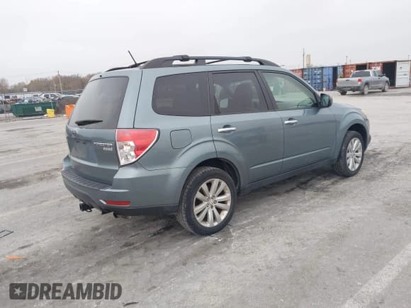✅ 2012 Subaru Forester X Premium • VIN: JF2SHADCXCH446983 • Лот: 43751859. Опубликован ранее на IAAI с пробегом 139 380 миль. Бесплатный доступ к архиву аукционных продаж из США и подробный отчёт об истории автомобиля на DreamBid. Изображение 4.