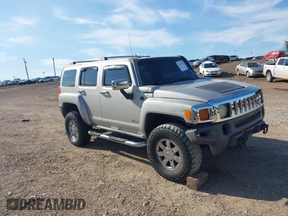 ✅ 2006 Hummer H3 • VIN: 5GTDN136468109654 • Lot: 43179566. Wystawiony na IAAI z przebiegiem 218 004 mil. Bezpłatny archiwum sprzedaży aukcyjnych z USA i szczegółowy raport historii pojazdu na DreamBid. Zdjęcie 1.