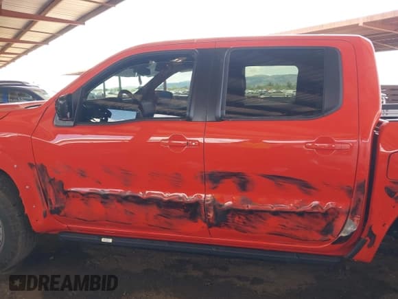 ✅ 2025 Nissan Frontier Pro-4X • VIN: 1N6ED1EK2SN609426 • Лот: 42397424. Опубликован ранее на IAAI с пробегом 675 миль. Бесплатный доступ к архиву аукционных продаж из США и подробный отчёт об истории автомобиля на DreamBid. Изображение 14.