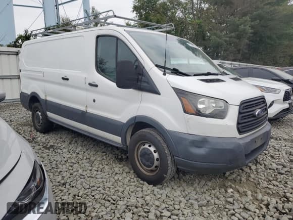 ✅ 2015 Ford Transit Cargo • VIN: 1FTYR1ZM4FKA64902 • Lot: 81369835. Wystawiony na Copart z przebiegiem 224 597 mil. Bezpłatny archiwum sprzedaży aukcyjnych z USA i szczegółowy raport historii pojazdu na DreamBid. Zdjęcie 4.