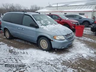 ✅ 2005 Dodge Caravan SXT • VIN: 2D4GP44L15R492608 • Lot: 43897481. Listed on IAAI with 259,566 mi. Free auction sales archive from the USA and detailed vehicle history report at DreamBid. Image 1.