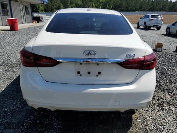✅ 2020 Infiniti Q50 Luxe • VIN: JN1EV7AP0LM206429 • Lot: 56853085. Listed on Copart with 126,636 mi. Free auction sales archive from the USA and detailed vehicle history report at DreamBid. Image 6.