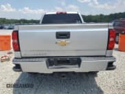 ✅ 2017 Chevrolet Silverado 1500 Custom • VIN: 1GCRCPEH7HZ208955 • Lot: 63666875. Wystawiony na Copart z przebiegiem 151 758 mil. Bezpłatny archiwum sprzedaży aukcyjnych z USA i szczegółowy raport historii pojazdu na DreamBid. Zdjęcie 6.