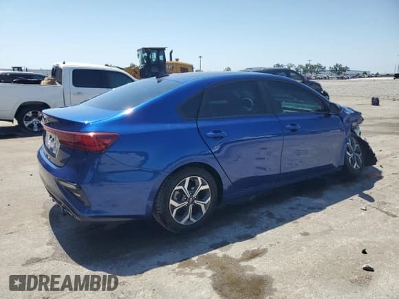 ✅ 2019 Kia Forte LXS • VIN: 3KPF24AD3KE024123 • Lot: 57303815. Listed on Copart with 72,922 mi. Free auction sales archive from the USA and detailed vehicle history report at DreamBid. Image 3.