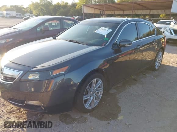 ✅ 2014 Acura TL Technology • VIN: 19UUA8F52EA006823 • Lot: 43635114. Wystawiony na IAAI z przebiegiem 138 167 mil. Bezpłatny archiwum sprzedaży aukcyjnych z USA i szczegółowy raport historii pojazdu na DreamBid. Zdjęcie 20.
