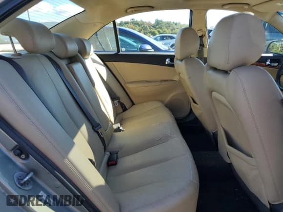 ✅ 2010 Hyundai Sonata Limited • VIN: 5NPEU4AF2AH646018 • Lot: 73945664. Listed on Copart with 257,786 mi. Free auction sales archive from the USA and detailed vehicle history report at DreamBid. Image 10.