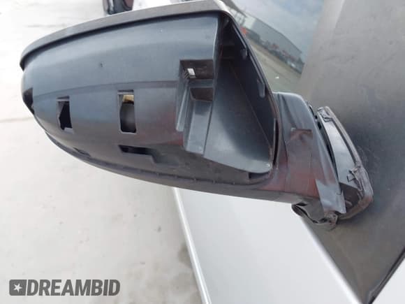 ✅ 2011 Nissan Sentra S • VIN: 3N1AB6AP2BL611640 • Lot: 43480776. Wystawiony na IAAI z przebiegiem 166 310 mil. Bezpłatny archiwum sprzedaży aukcyjnych z USA i szczegółowy raport historii pojazdu na DreamBid. Zdjęcie 6.