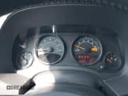 ✅ 2015 Jeep Patriot Latitude • VIN: 1C4NJPFA2FD400266 • Lot: 42450505. Wystawiony na IAAI z przebiegiem 96 939 mil. Bezpłatny archiwum sprzedaży aukcyjnych z USA i szczegółowy raport historii pojazdu na DreamBid. Zdjęcie 7.