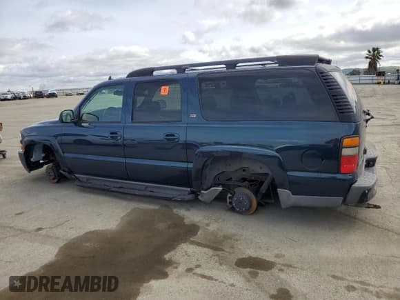 ✅ 2006 Chevrolet Suburban Z71 • VIN: 3GNFK16Z76G121572 • Лот: 52029065. Опубликован ранее на Copart с пробегом 170 305 миль. Бесплатный доступ к архиву аукционных продаж из США и подробный отчёт об истории автомобиля на DreamBid. Изображение 2.