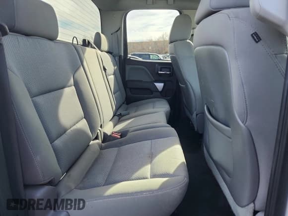 ✅ 2015 Chevrolet Silverado 2500HD LT • VIN: 1GC2KVEG0FZ530852 • Lot: 93092285. Listed on Copart with 150,893 mi. Free auction sales archive from the USA and detailed vehicle history report at DreamBid. Image 10.