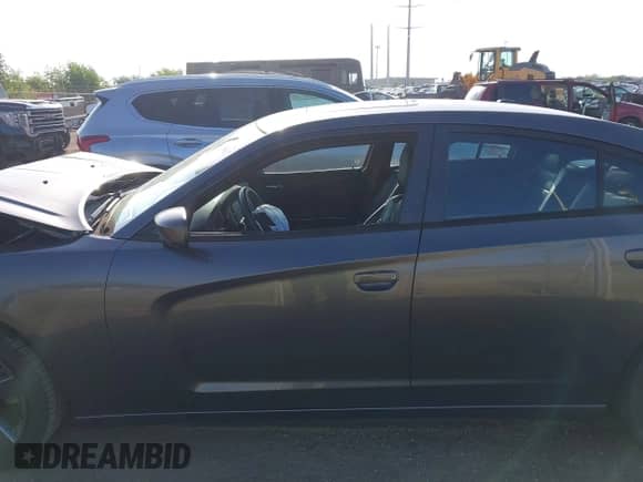 2014 Dodge Charger SXT Plus with VIN 2C3CDXHG6EH162511, listed as a IAAI auction lot 42978057 with 100,001 mi miles and . Bid and sale history available at DreamBid. Image 15.