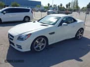 ✅ 2013 Mercedes-Benz SLK 250 • VIN: WDDPK4HA9DF057092 • Lot: 42032120. Wystawiony na IAAI z przebiegiem 142 991 mil. Bezpłatny archiwum sprzedaży aukcyjnych z USA i szczegółowy raport historii pojazdu na DreamBid. Zdjęcie 17.