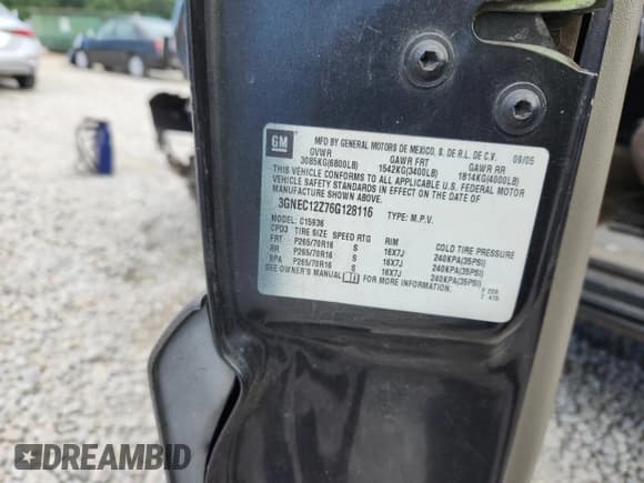 ✅ 2006 Chevrolet Avalanche Z66 • VIN: 3GNEC12Z76G128116 • Lot: 69850285. Wystawiony na Copart z przebiegiem 257 661 mil. Bezpłatny archiwum sprzedaży aukcyjnych z USA i szczegółowy raport historii pojazdu na DreamBid. Zdjęcie 12.