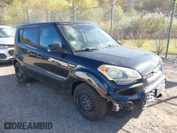 ✅ 2012 Kia Soul • VIN: KNDJT2A56C7476959 • Lot: 43581454. Wystawiony na IAAI z przebiegiem 125 161 mil. Bezpłatny archiwum sprzedaży aukcyjnych z USA i szczegółowy raport historii pojazdu na DreamBid. Zdjęcie 1.