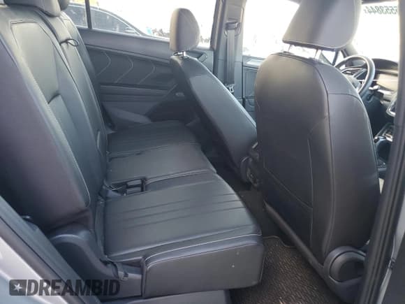 ✅ 2023 Volkswagen Tiguan SE R-Line Black • VIN: 3VVCB7AX4PM054406 • Лот: 85553844. Опубликован ранее на Copart с пробегом Не указан. Бесплатный доступ к архиву аукционных продаж из США и подробный отчёт об истории автомобиля на DreamBid. Изображение 11.