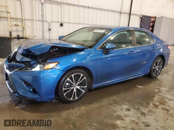 2020 Toyota Camry SE с VIN 4T1G11AK0LU327847, выставлен на аукционе Copart как лот 81641575 с пробегом 72 243 миль миль и Списание • Salvage title. История ставок и продаж доступна на DreamBid. Изображение 1.