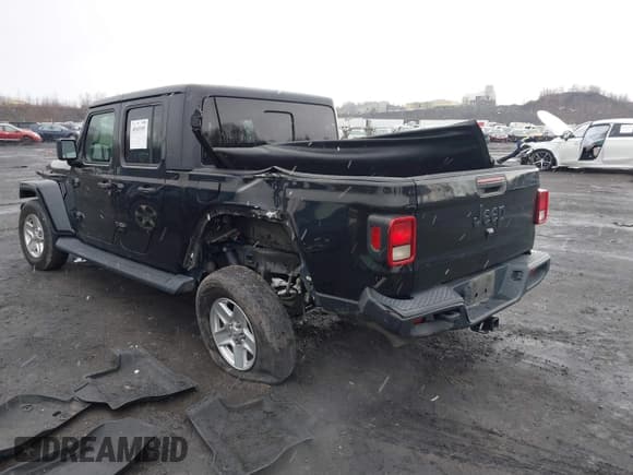 ✅ 2022 Jeep Gladiator Texas Trail • VIN: 1C6HJTAG1NL102451 • Лот: 40969999. Опубликован ранее на IAAI с пробегом 69 797 миль. Бесплатный доступ к архиву аукционных продаж из США и подробный отчёт об истории автомобиля на DreamBid. Изображение 3.