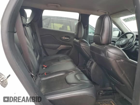 ✅ 2019 Jeep Cherokee Latitude Plus • VIN: 1C4PJLLB6KD420349 • Lot: 93697635. Listed on Copart with 190,590 mi. Free auction sales archive from the USA and detailed vehicle history report at DreamBid. Image 11.