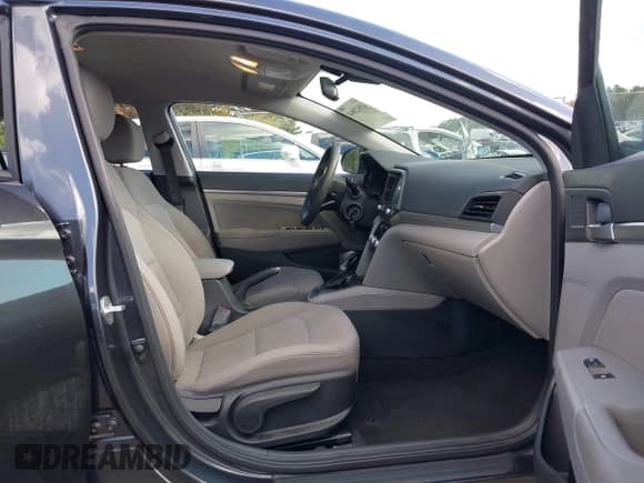 ✅ 2020 Hyundai Elantra Value Edition • VIN: 5NPD84LF3LH624478 • Lot: 43522044. Listed on IAAI with 73,193 mi. Free auction sales archive from the USA and detailed vehicle history report at DreamBid. Image 5.