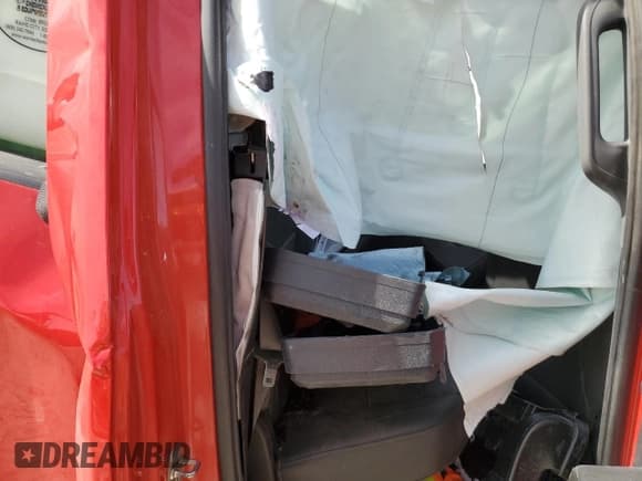 ✅ 2022 Chevrolet Silverado 2500HD Work Truck • VIN: 1GC2YLE7XNF182674 • Lot: 46870355. Wystawiony na Copart z przebiegiem Nie podano. Bezpłatny archiwum sprzedaży aukcyjnych z USA i szczegółowy raport historii pojazdu na DreamBid. Zdjęcie 10.