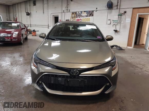 ✅ 2019 Toyota Corolla SE • VIN: JTNK4RBE2K3057274 • Лот: 42443160. Опубликован ранее на IAAI с пробегом 69 408 миль. Бесплатный доступ к архиву аукционных продаж из США и подробный отчёт об истории автомобиля на DreamBid. Изображение 12.